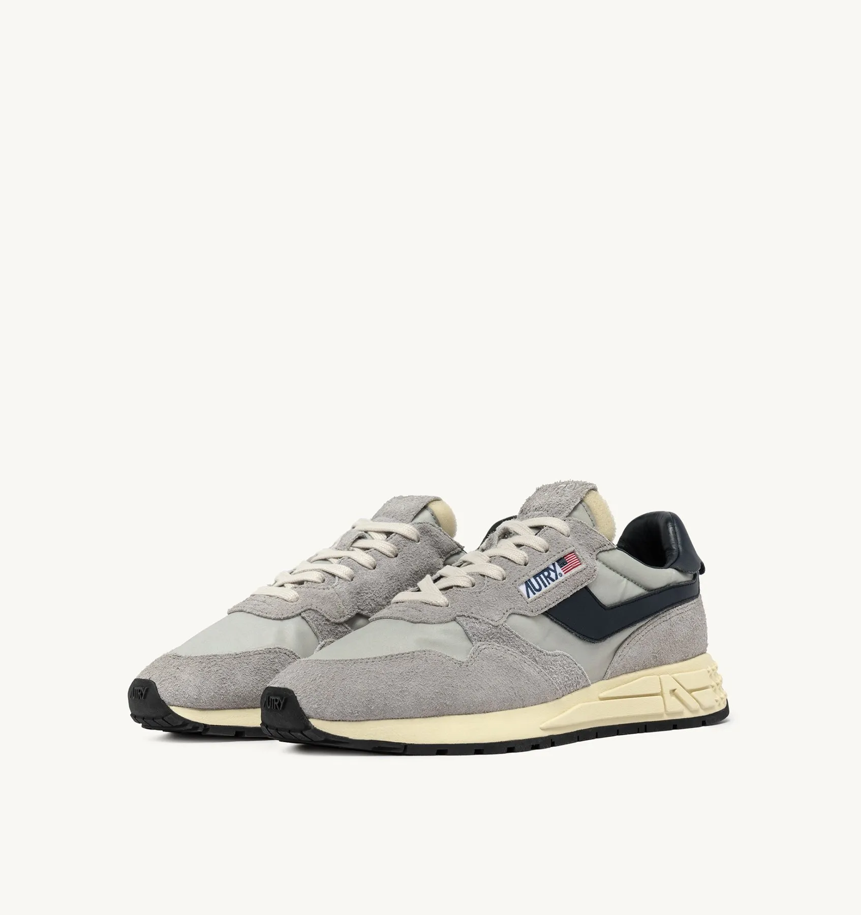 AUTRY NEW ARRIVALS MAN MAN  REELWIND LOW SNEAKERS IN GRAY AND SPACE NYLON AND SUEDE