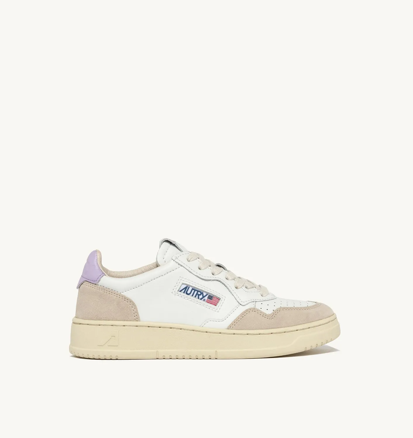 AUTRY SNEAKERS WOMANMEDALIST LOW SNEAKERS IN WHITE AND LILAC LEATHER AND BEIGE SUEDE