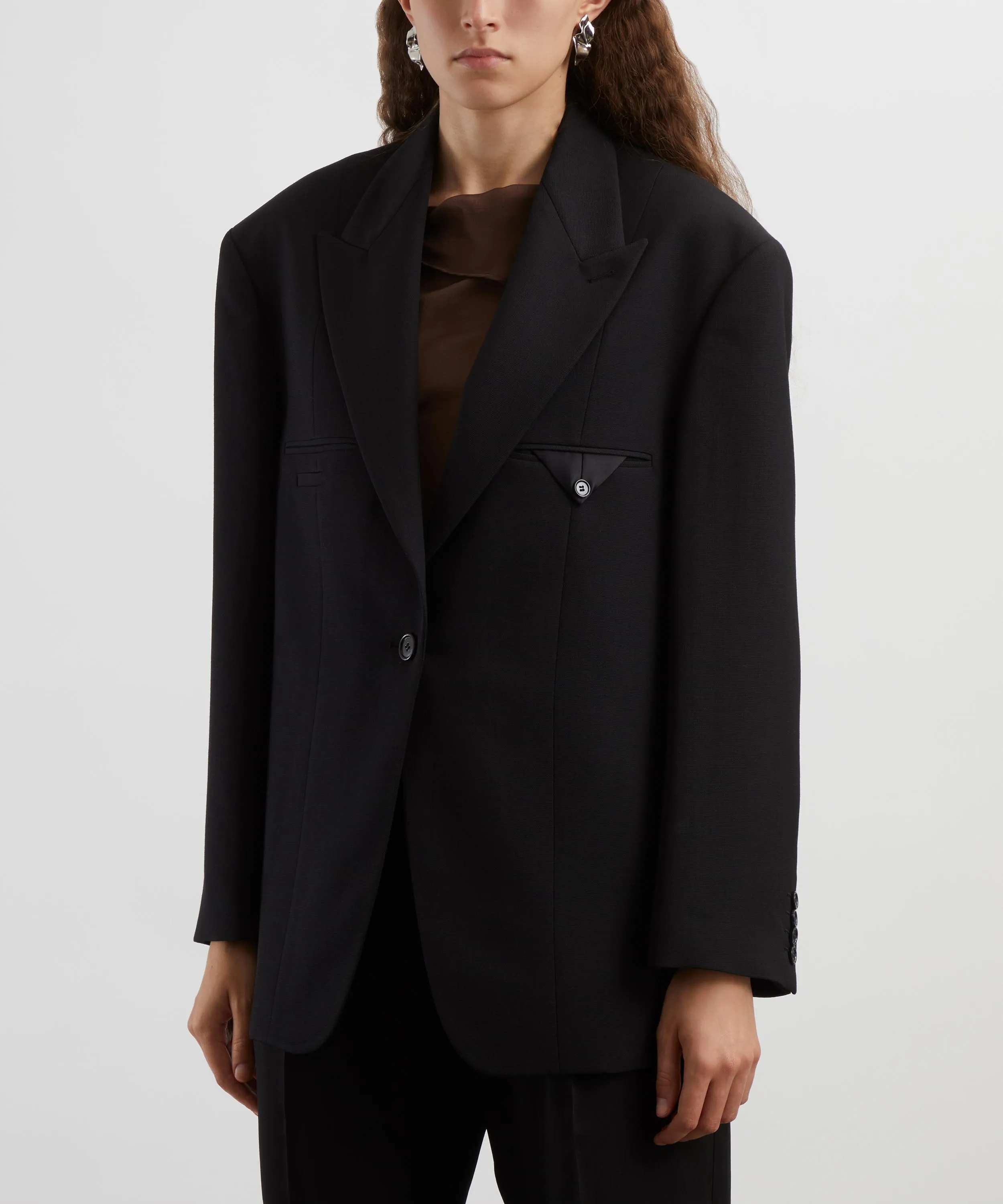 Tailored Single-Breasted Suit Jacket